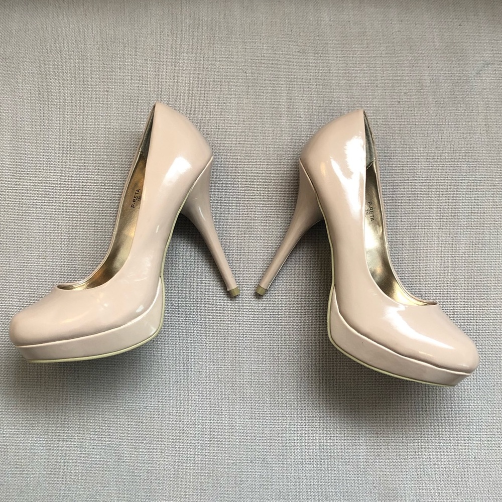 NWOT Steve Madden P-reta Nude Platform Pump